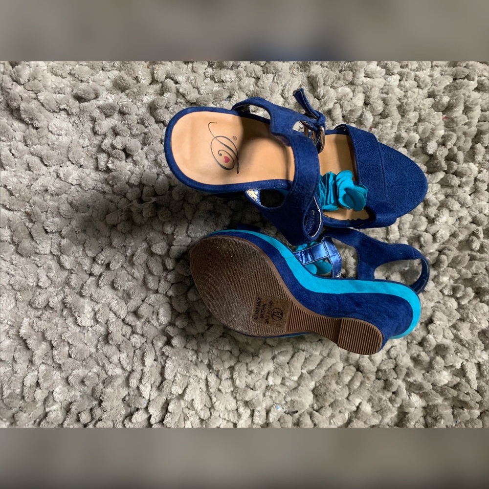 HEART in D Blue/Aqua T-Strap Suede Platform Wedge
